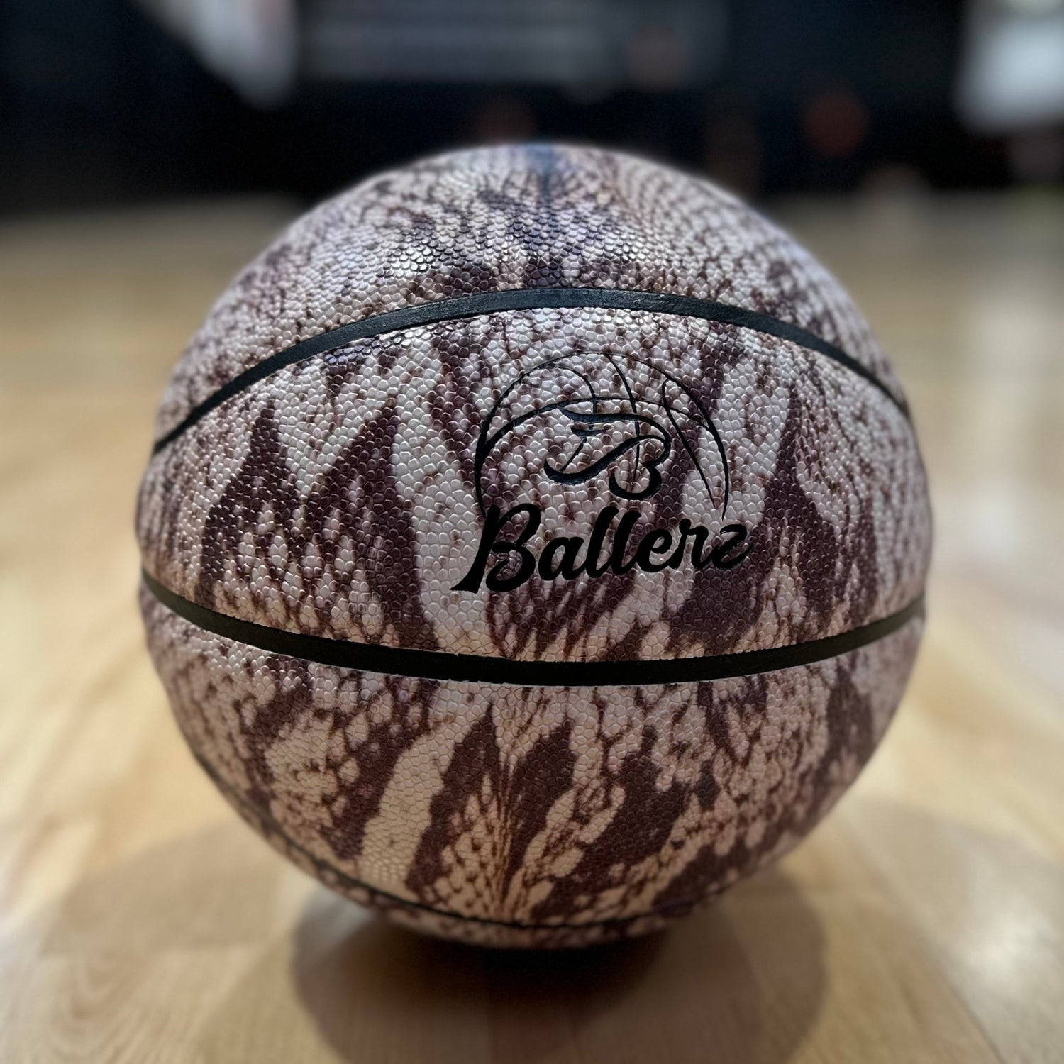 Très beau ballon de basket avec imprimé zèbre de la marque ballerz