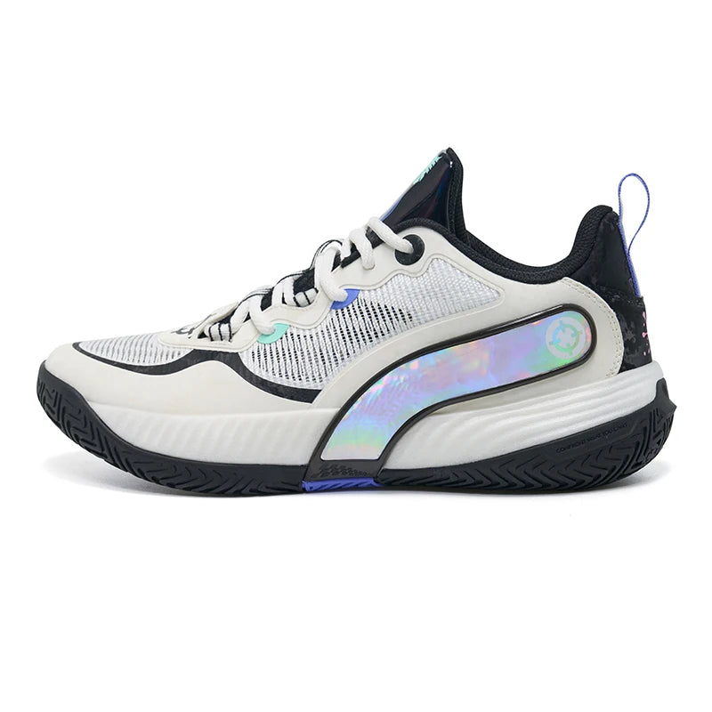 Résumé irisé de la baskets de basket-ball Rigorer AR Battle 2 "Comet" de la marque Ballerz, présentée sur fond blanc