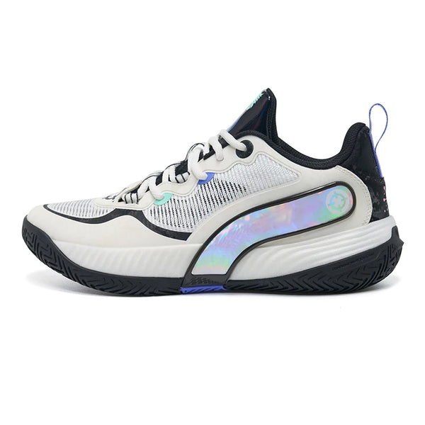 Résumé irisé de la baskets de basket-ball Rigorer AR Battle 2 "Comet" de la marque Ballerz, présentée sur fond blanc
